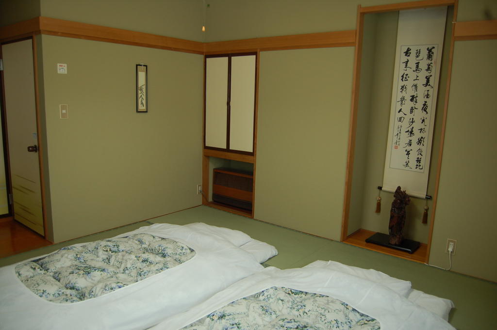 Onsen Pension Hanasakiyama Minakami Extérieur photo